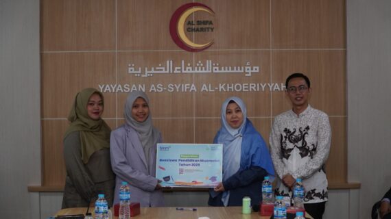 STIQ As-Syifa Terima Beasiswa Baitul Mal Muamalat dan Tandatangani MoU Bersama Yayasan As-Syifa
